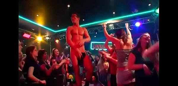  Drunk cheeks in club screwed and sucked strip dancers 10-pounder
